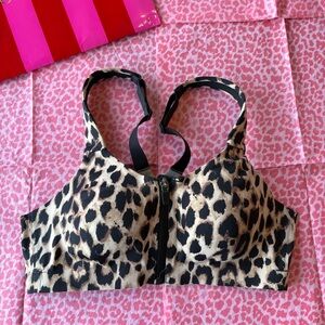 Victoria's Secret Incredible Knockout Ultra Max Sport Bra Leopard Print Size 34B